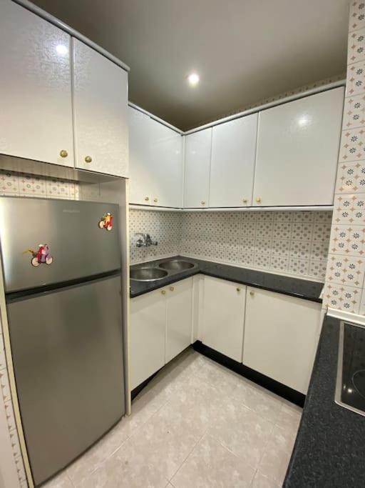 Lovely 1 Bedroom Apartment With Sea Views And Pool Estepona Eksteriør billede